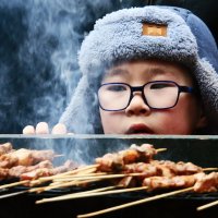 Аромат праздника притягивает. :: Николай Кондаков