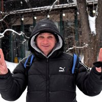 С улыбкой провожает зиму. :: Татьяна Помогалова