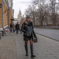 Городская Зарисовка :: юрий поляков