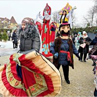 Народные гуляния. "День Кранцевского пирога" в Зеленоградске. :: Валерия Комова