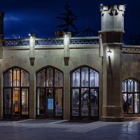 Весенний, но Ночной Кисловодск! :: Вячеслав Назаренко