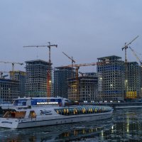 Стройка вечером. :: Владимир А.Р. 