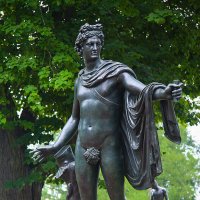 Статуя Аполлона. :: Александр Дмитриев