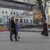 Городская Зарисовка :: юрий поляков