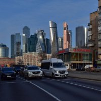 Утро в столице :: Роман Пацкевич