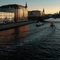 ВЕЧЕР НА МОСКВА-РЕКЕ :: Александр 