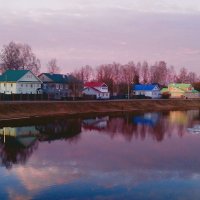 На реке Тихвинка :: Сергей Кочнев