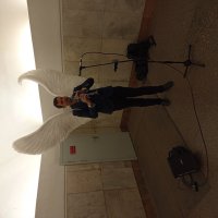 Изображает ангела :: Андрей Лукьянов