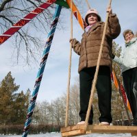 Летящие качели... :: Георгиевич 