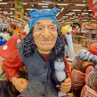 Хозяйка магазина :) :: Валерий Иванович