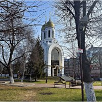 Часовня Святых благоверных князей Петра и Февронии. :: Валерия Комова