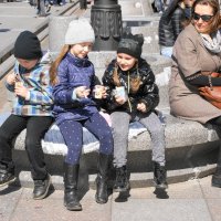 ВЕСЕННИЕ РАДОСТИ :: Виктор Никитенко