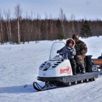Март,..Хантыйские катания на снегоходе! :: Владимир 