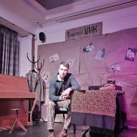 Александр Мицкевич / моноспектакль "Соло на чемодане" :: zavitok *