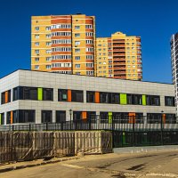 В нашем микрорайоне,построили детский сад. :: Петр Беляков