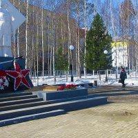 Апрель в сквере Победы! :: Владимир 