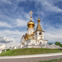 Храм преподобного Серафима Саровского в Хабаровске :: Игорь Сарапулов
