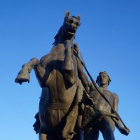 на Аничковом мосту :: zavitok *