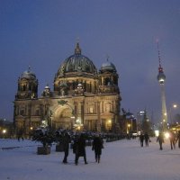 Кусочек вечернего Берлина. :: unix (Илья Утропов) Кусочек вечернего Берлина. :: unix (Илья Утропов)