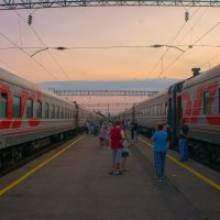 Вечер на перроне :: fogmeadowww m