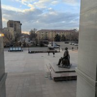 Станиславский,сидит... :: Андрей Хлопонин