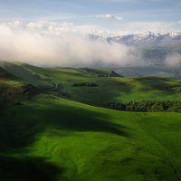 Облачное горное утро :: Сергей Сабешкин