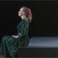 Актриса Анастасия Подосинникова в роли стюардессы Наташи. :: Александр Максимов