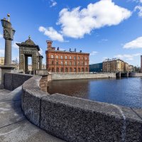 У Старо-Калинкина моста :: Евгений