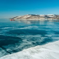 Ледяной ультрамарин :: Денис Трофимов