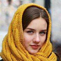 Уличный портрет :: Владимир59 