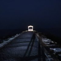 Беседка на фоне моря :: Галина Ильясова