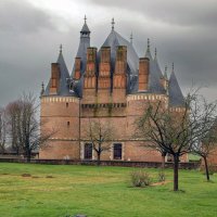 Замок Мартенвиль :: skijumper Иванов