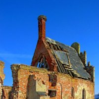 Руины кирхи Побетен :: Сергей Карачин