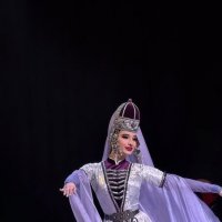 В танце :: Мариша Тим