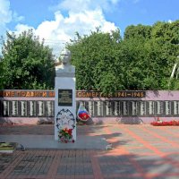Мемориальный комплекс :: Сергей Карачин