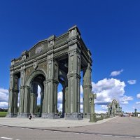 Триумфальная арка "Карильон" в парке "Патриот" :: ИРЭН@ . Триумфальная арка "Карильон" в парке "Патриот" :: ИРЭН@ .