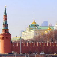 полдень в городе... :: Andrey Bragin 