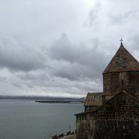 Армения. Монастырь на северо-западном побережье озера Севан :: Ирэн Армения. Монастырь на северо-западном побережье озера Севан :: Ирэн