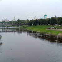 Панорама города с пешеходного моста :: Галина R... Панорама города с пешеходного моста :: Галина R...