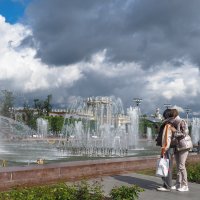 Где то на ВДНХ :: юрий поляков