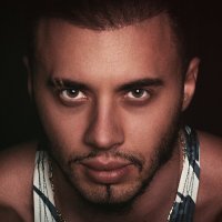 - :: Джованни Луче