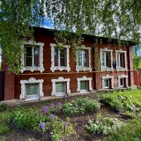 Дом, оконцами в землю… :: Любовь 