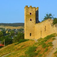 Феодосия. Башня Климента Генуэзской крепости Кафа. :: Пётр Чернега