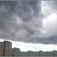 Тучи над городом :: Ольга Довженко