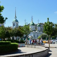 Экскурсия. :: Наталья Вязигина