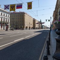 Невский проспект пуст :: Дмитрий Карышев