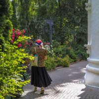Церковный Дворик :: юрий поляков