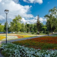 Городской летний пейзаж :: Александр Синдерёв