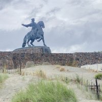 Памятник Елизавете  в Балтийске. :: Alexey YakovLev