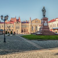 Ленин везде жив. И в Рыбинске. :: Алексей 